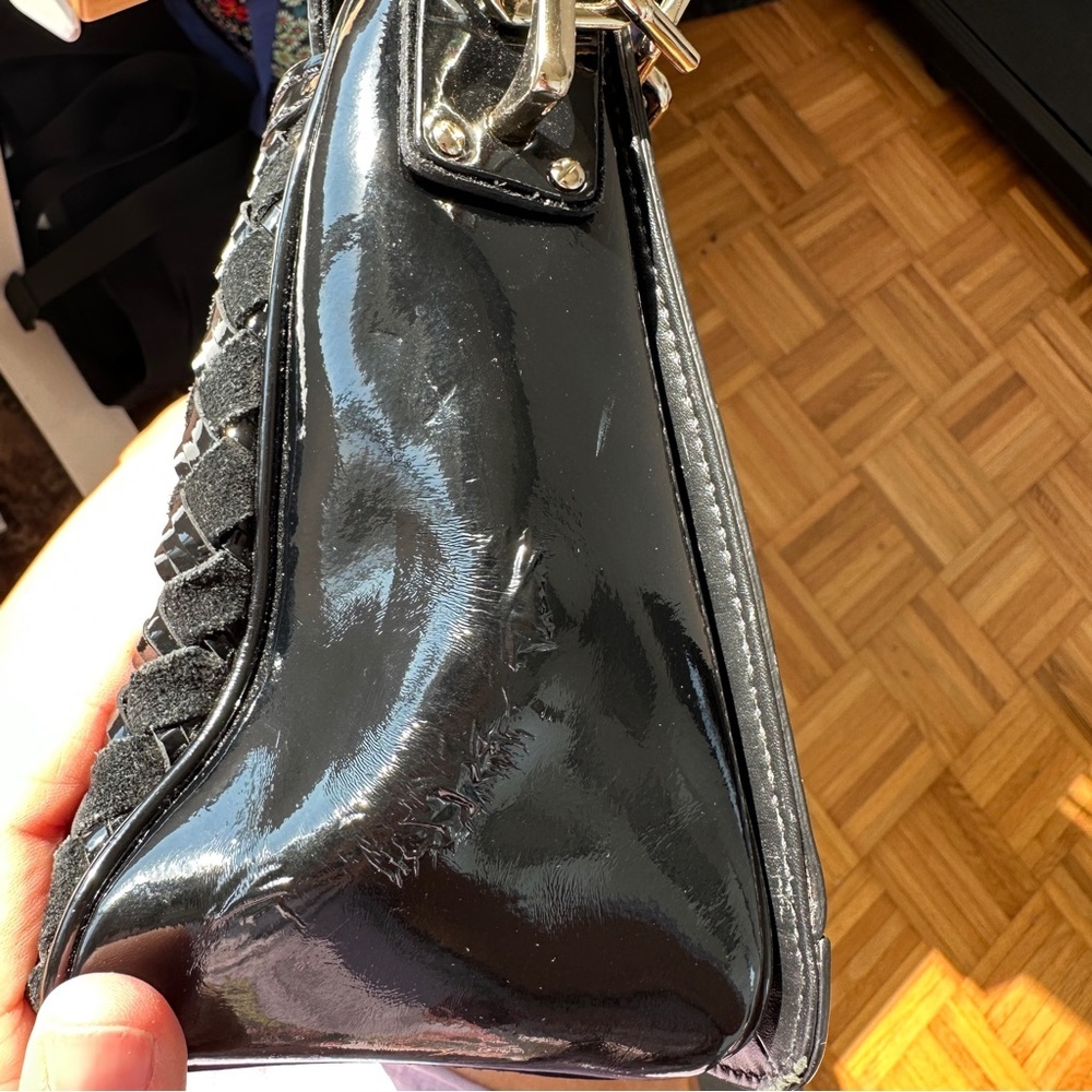 Cole Haan Black Woven Patent Leather Shoulder Bag with Gold Chain - Picture 6 of 11